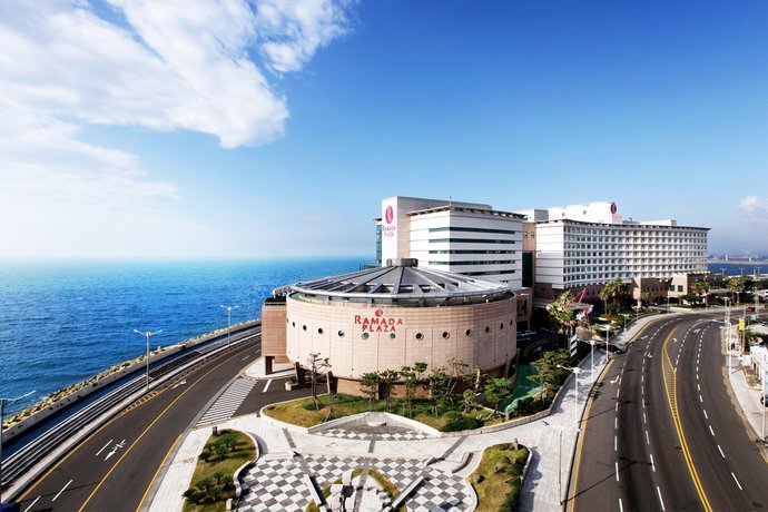 Ramada Plaza Jeju Hotel